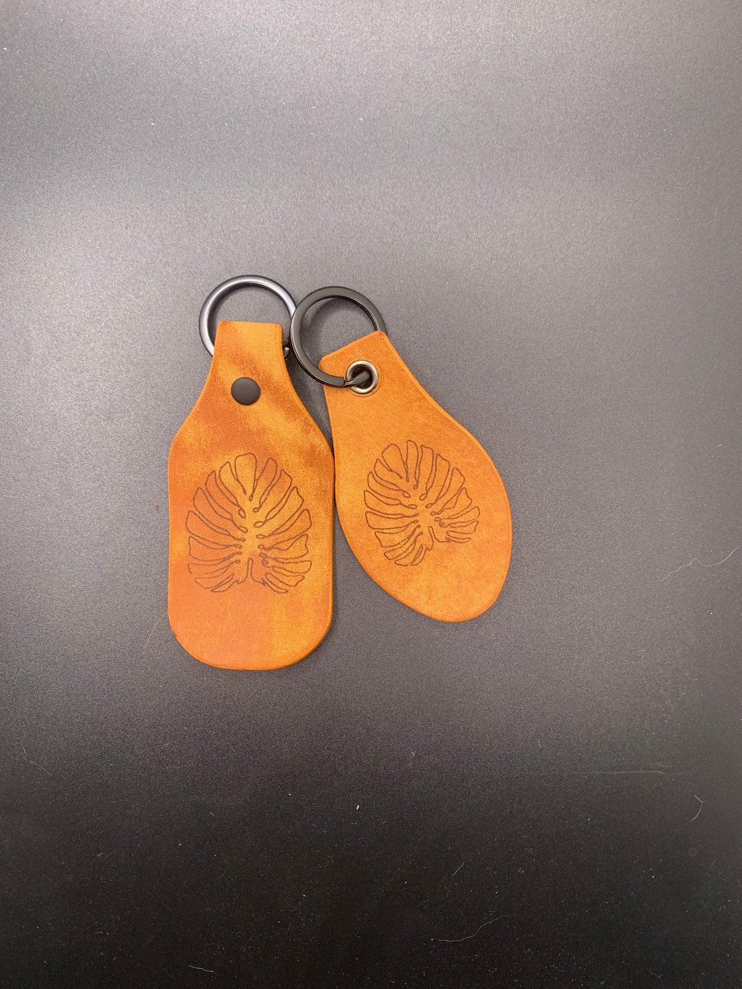 Monstera Keychain